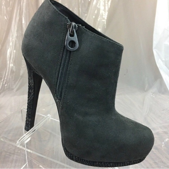EUC Sofia Vergara grey suede stiletto platform ankle boots w snakeskins accents - Picture 7 of 13